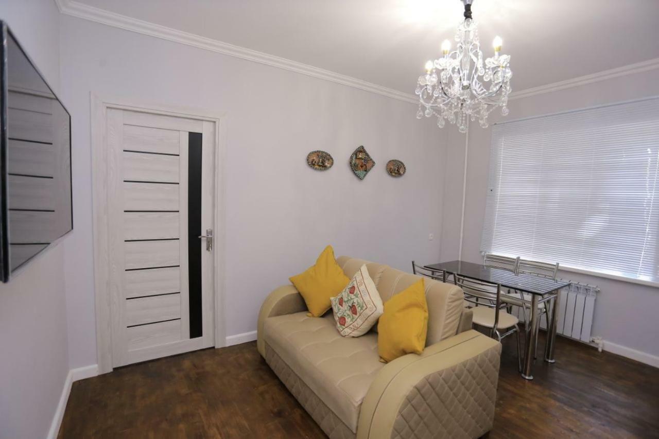 Luxury 2 Bedrooms Apartment Walking Distance From Gur-Emir Samarkand Exteriér fotografie