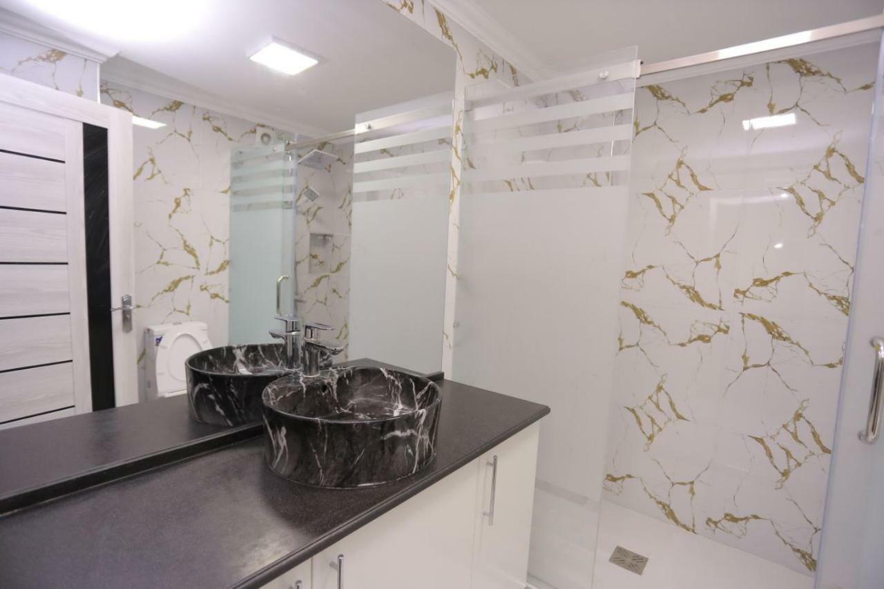 Luxury 2 Bedrooms Apartment Walking Distance From Gur-Emir Samarkand Exteriér fotografie